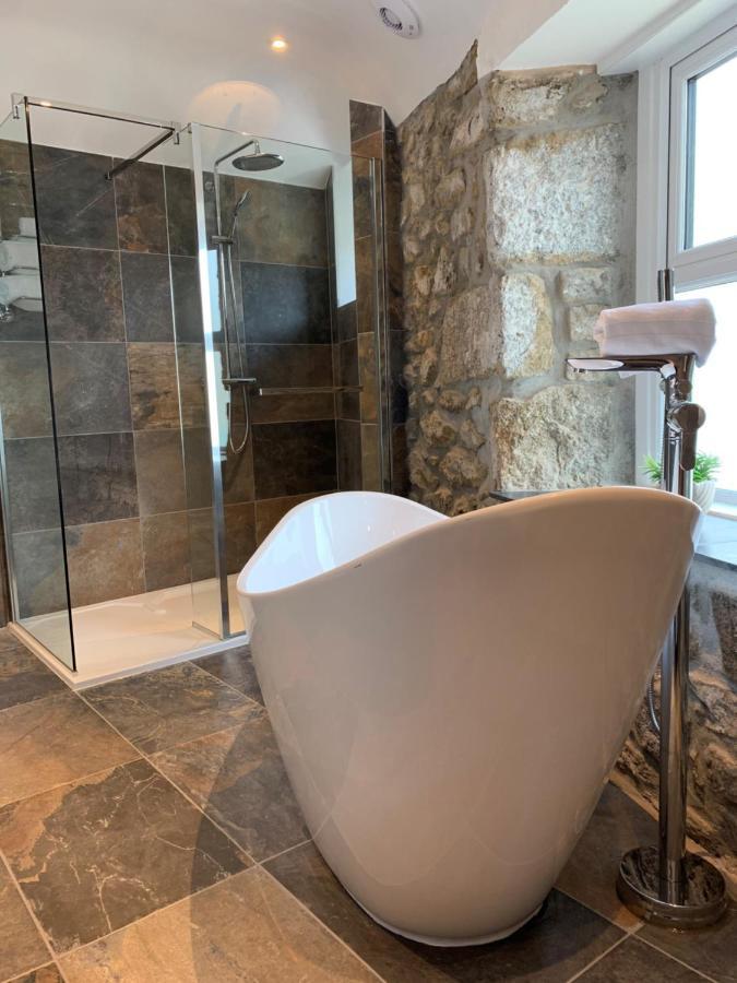 Modern Studio Apartment With Stunning Views! St Ives  Bagian luar foto